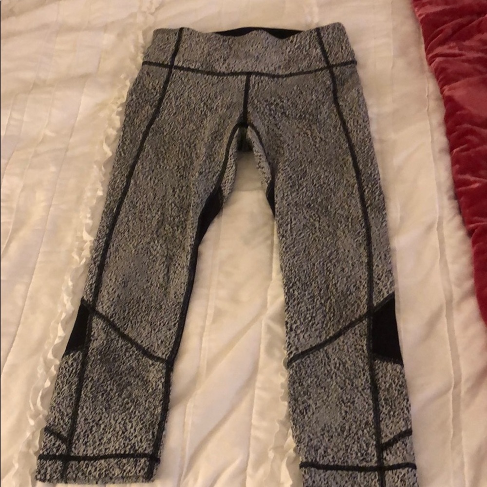 Lulu lemon cropped leggings